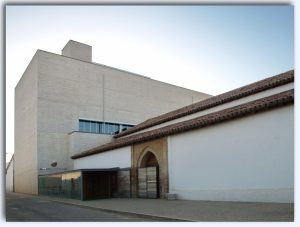 4630479924_6d9f08faee_b